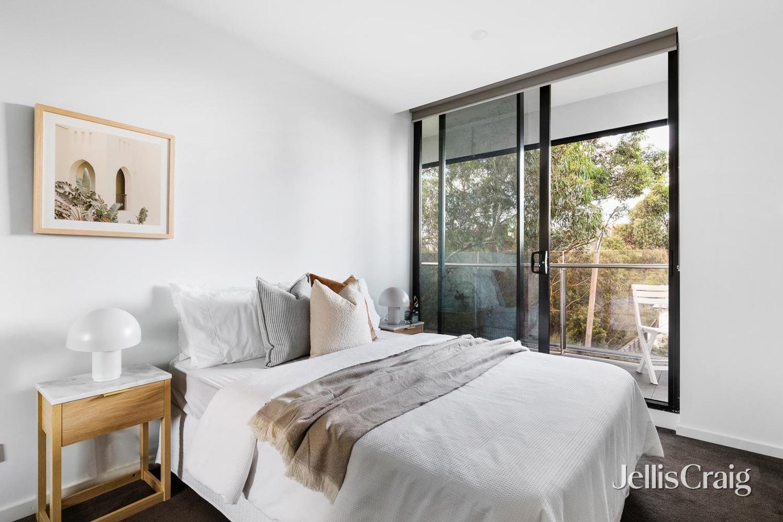 11/392 St Georges Road, Fitzroy North image 7