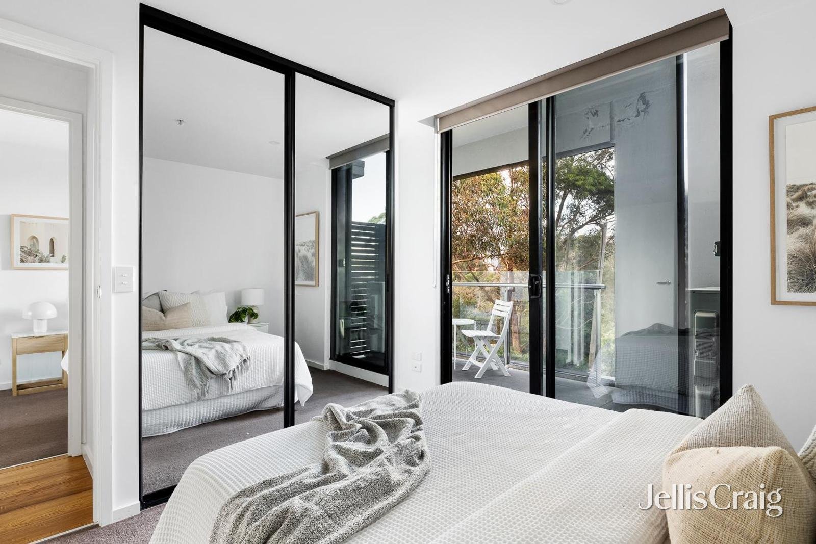 11/392 St Georges Road, Fitzroy North image 8