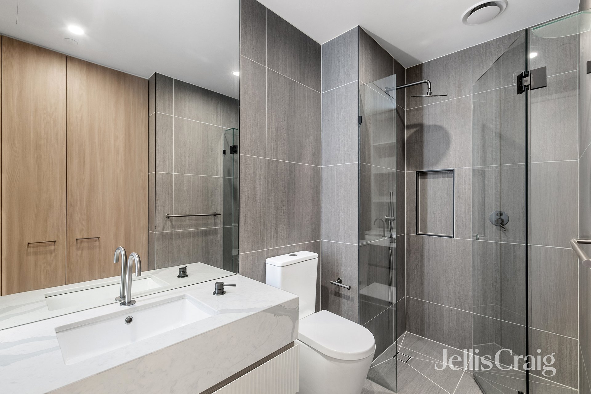113a/125 Bell Street, Ivanhoe image 10