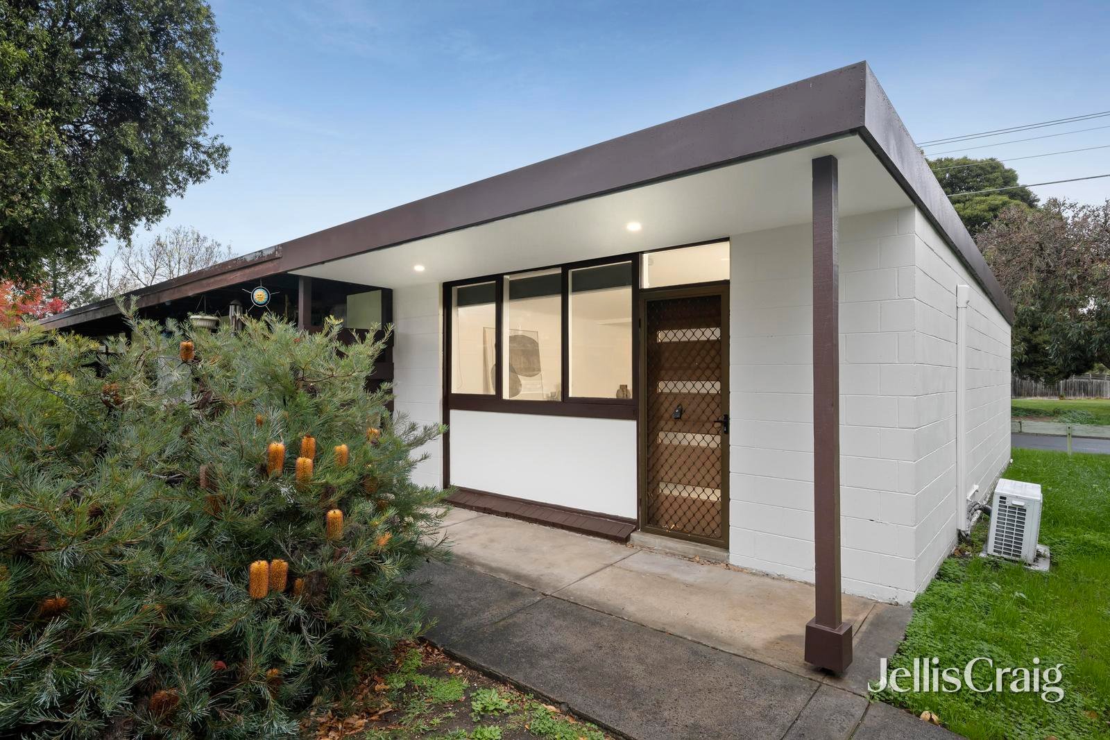 1/14-16 Kipling Avenue, Mooroolbark image 1