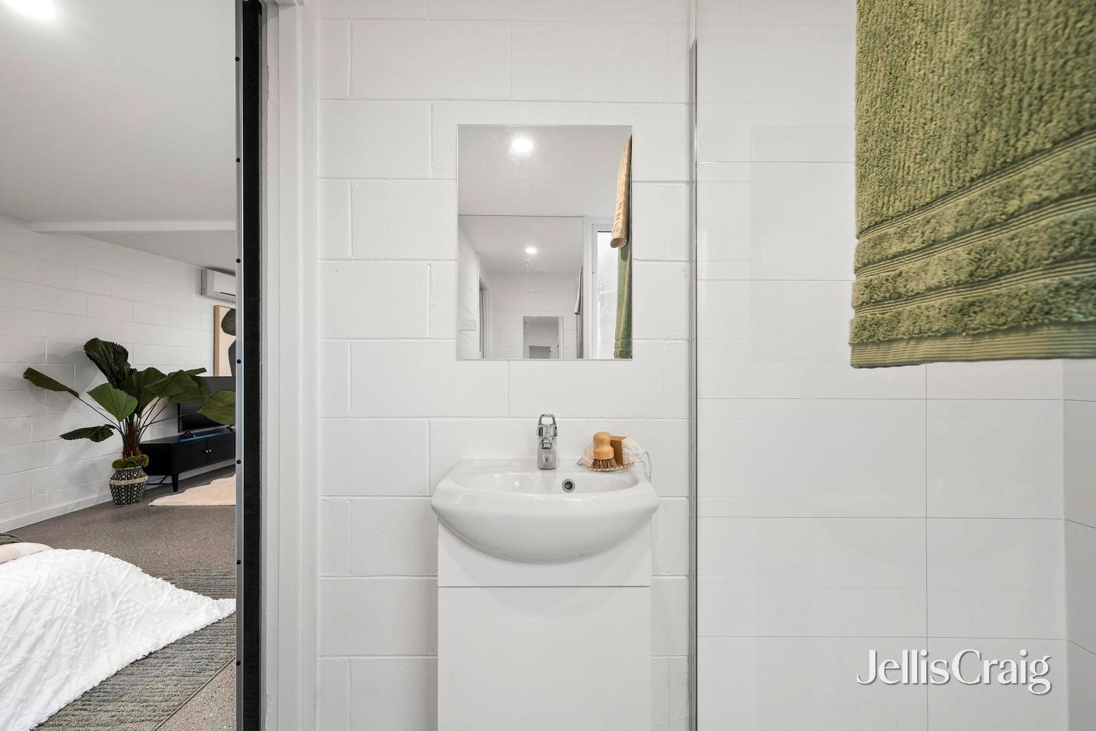 1/14-16 Kipling Avenue, Mooroolbark image 8