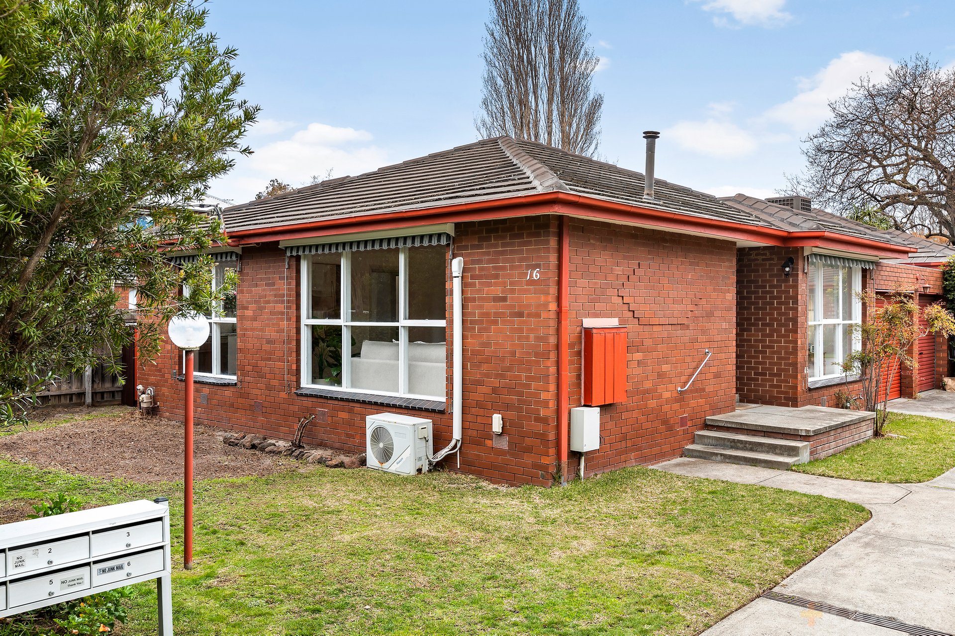 1 / 14-16 Mills Street Hampton