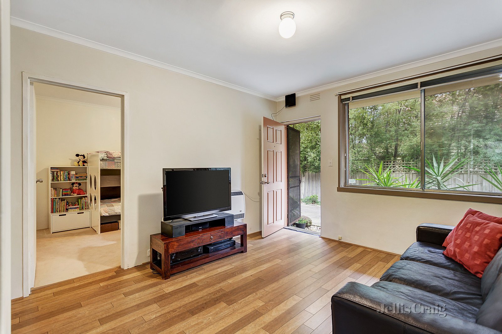 1/14 Alexander Street, Box Hill image 2