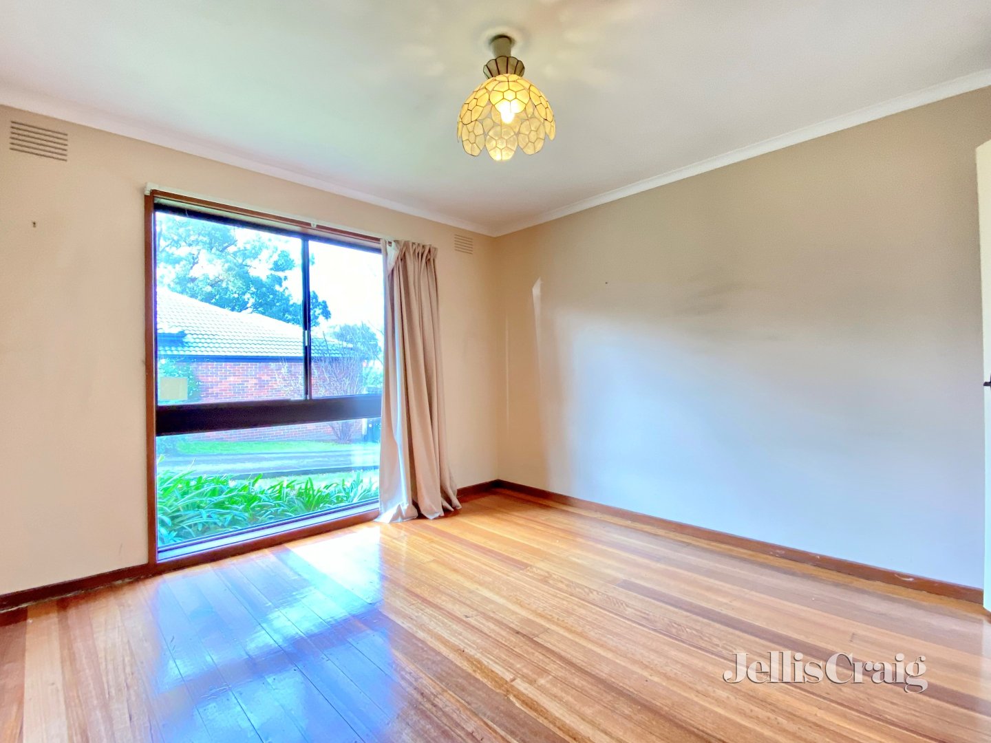 1/14 Beaconsfield Road, Briar Hill image 4