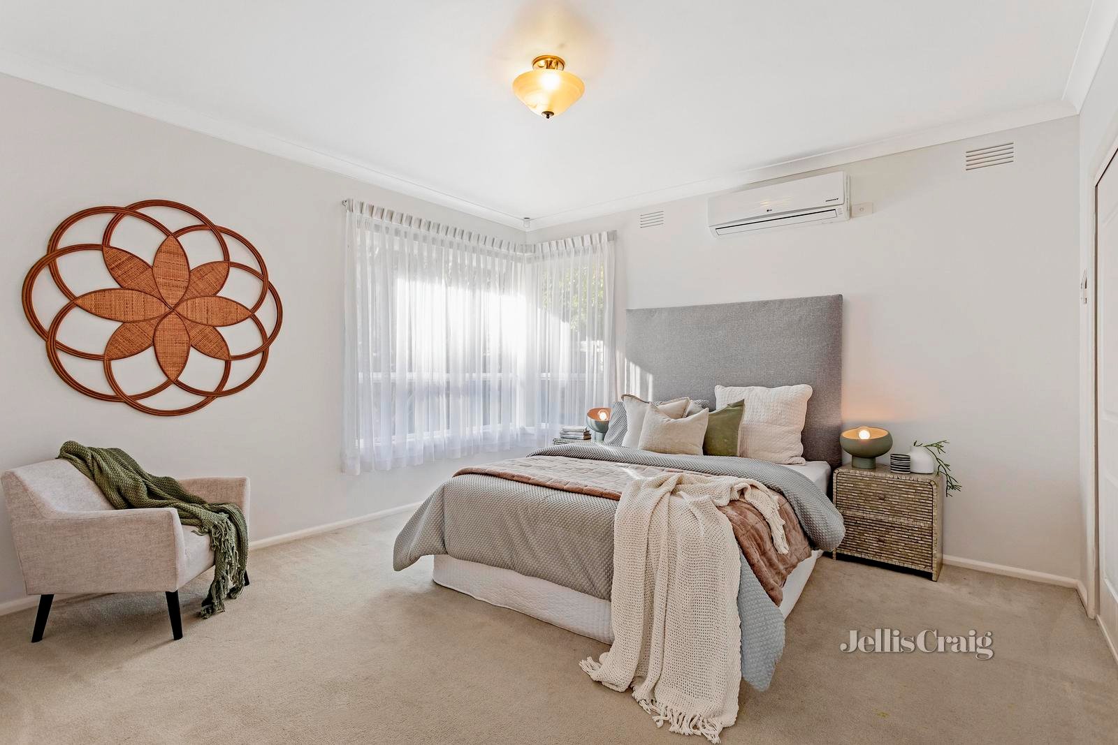 114 Belmont Road East, Croydon South image 9