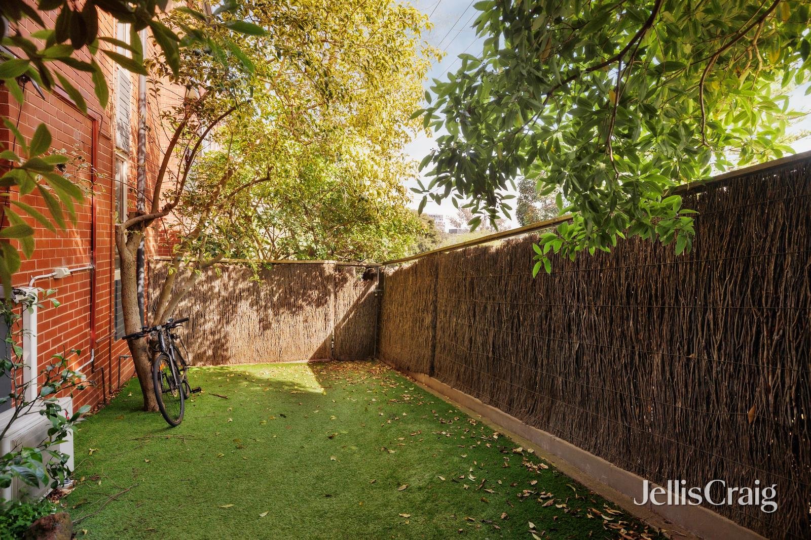 1/14 Creswick Street, Hawthorn image 9