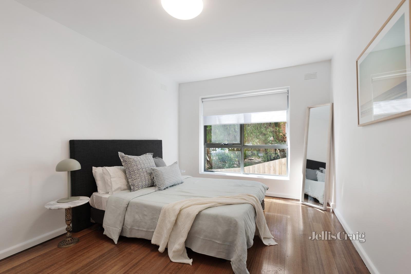 1/14 Cromwell Road, South Yarra image 2