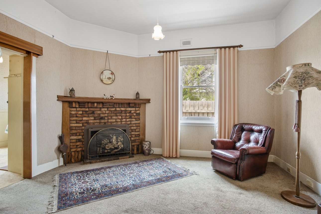 114 Elizabeth Street, Geelong West image 2