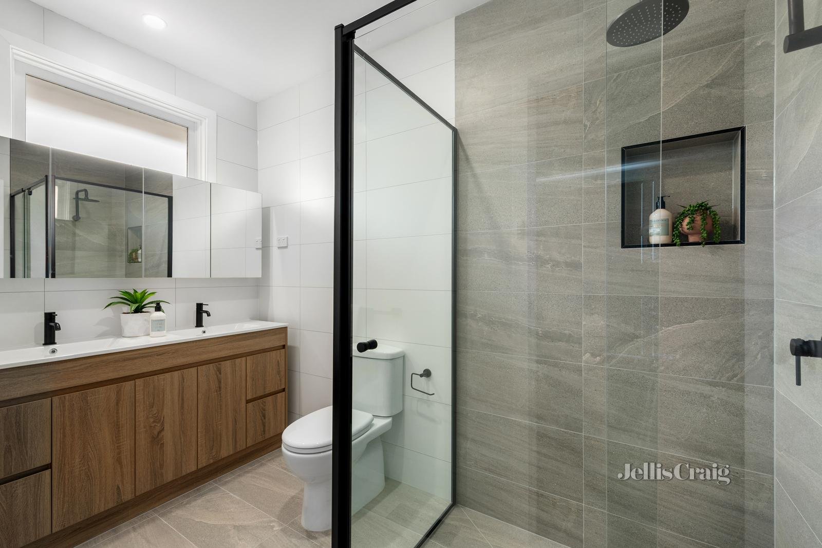 1/14 Foster Avenue, Glen Huntly image 10