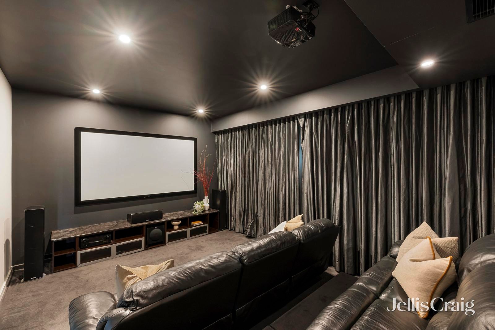 114 Fulham Road, Alphington image 5