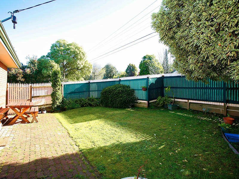 1/14 Heathmont Road, Ringwood image 8