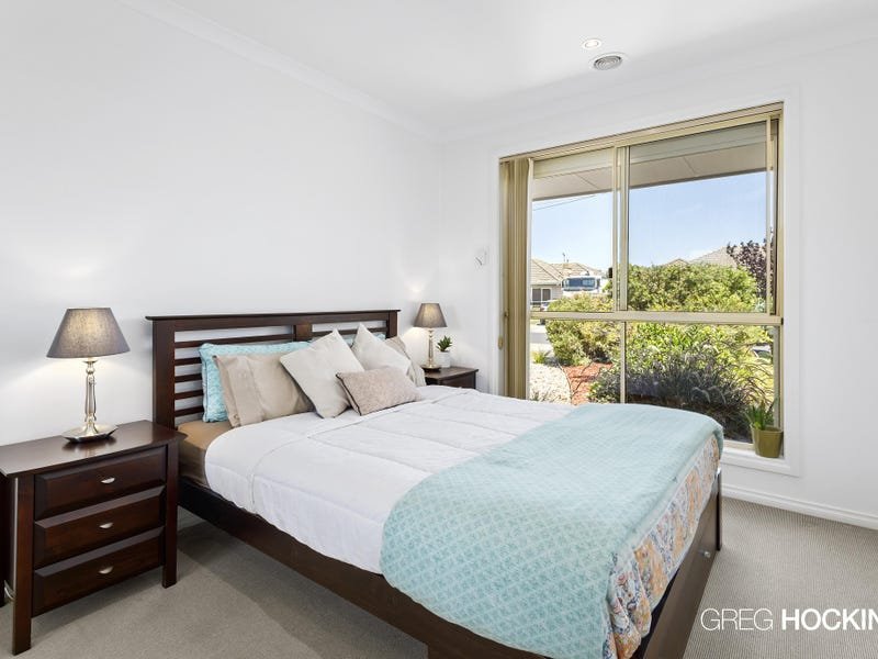 1/14 Huxtable Avenue, Altona North image 7