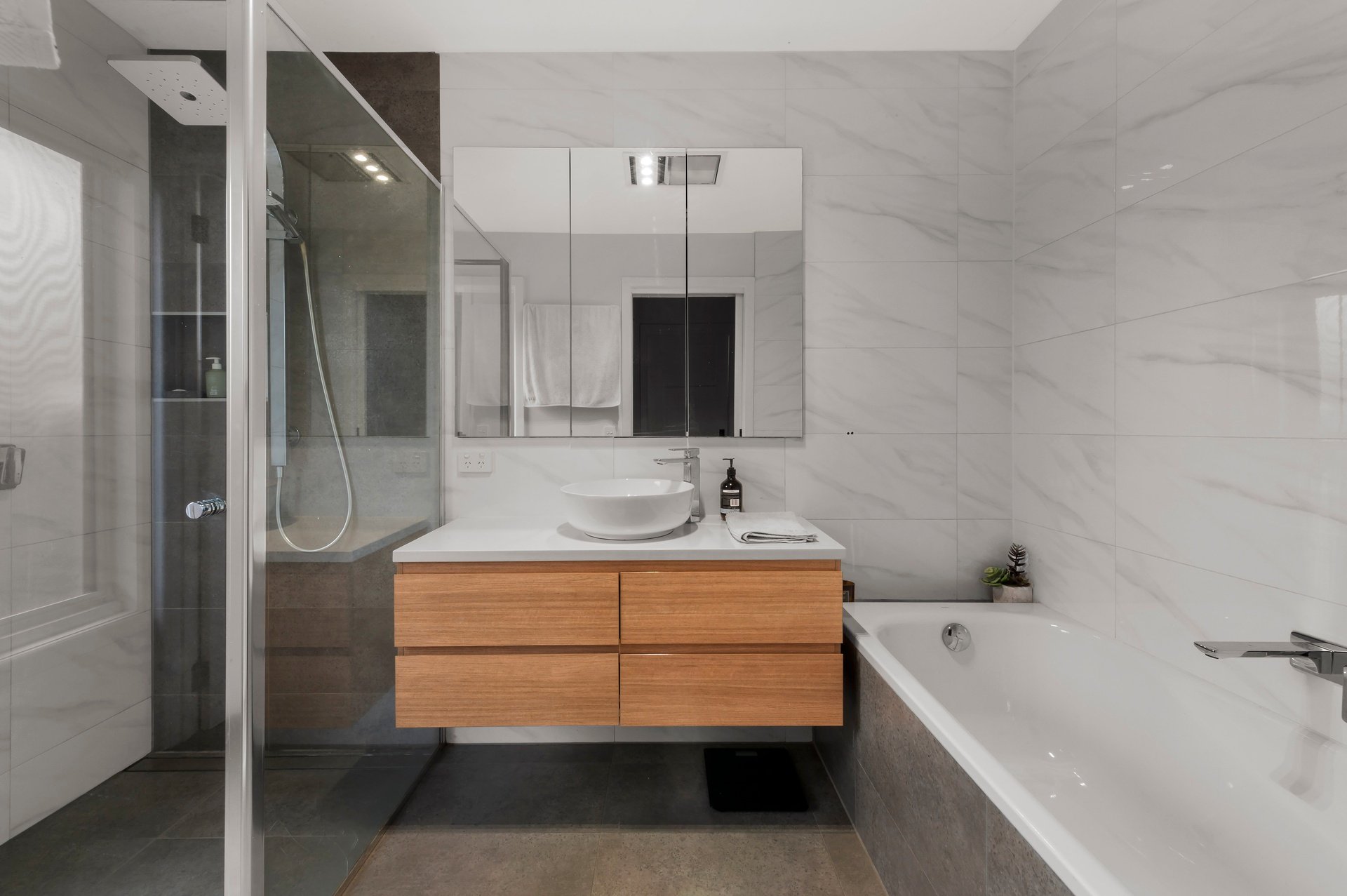 1/14 Kandanga Grove, Bulleen image 6