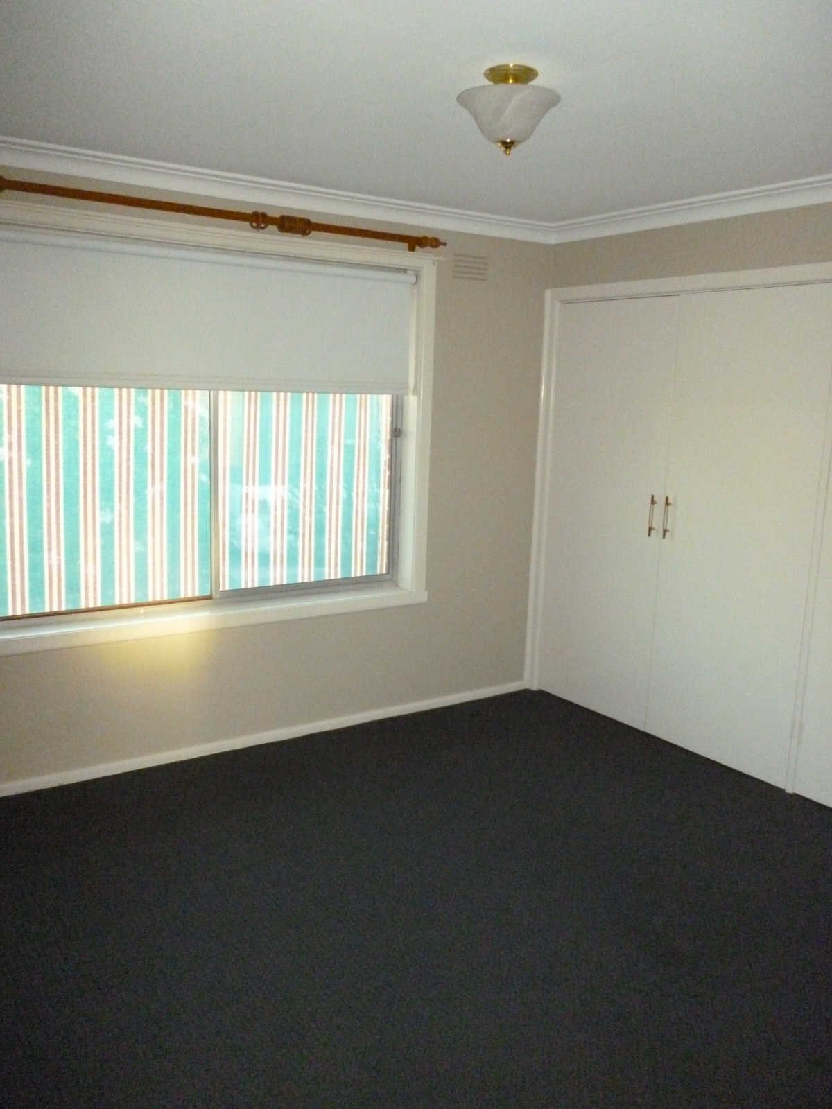 11/4 Latona Street Mentone