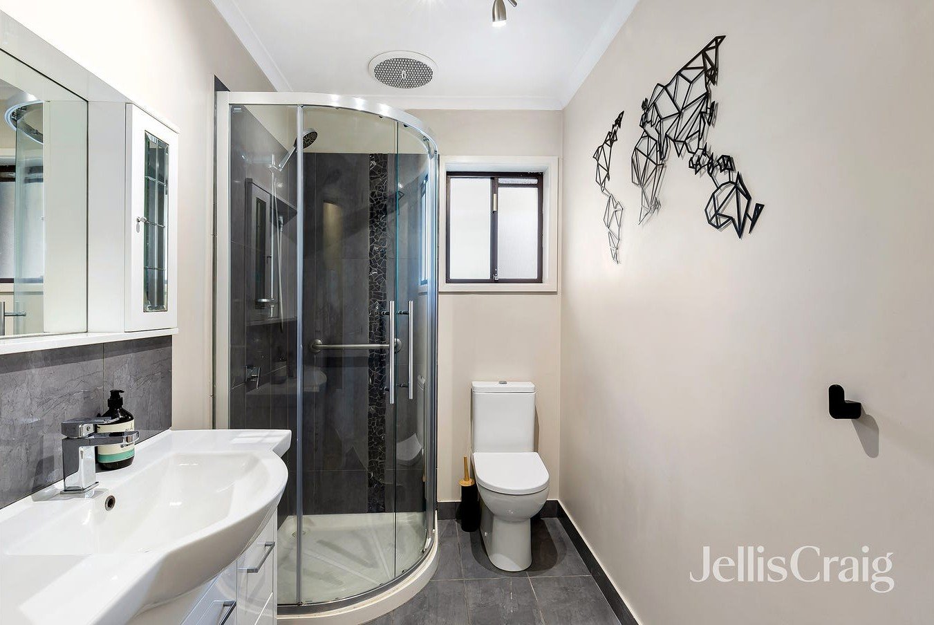 1/14 Looker Road, Montmorency image 7