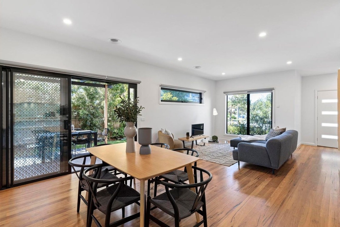 1/14 Lusher Road, Croydon image 2