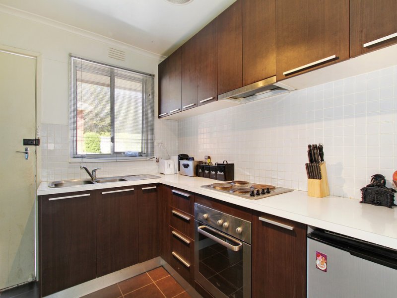 1/14 Newman Road, Croydon image 3