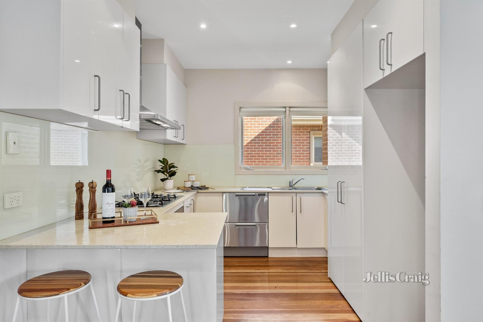 1/14 Olympian Avenue, Mount Waverley image 4