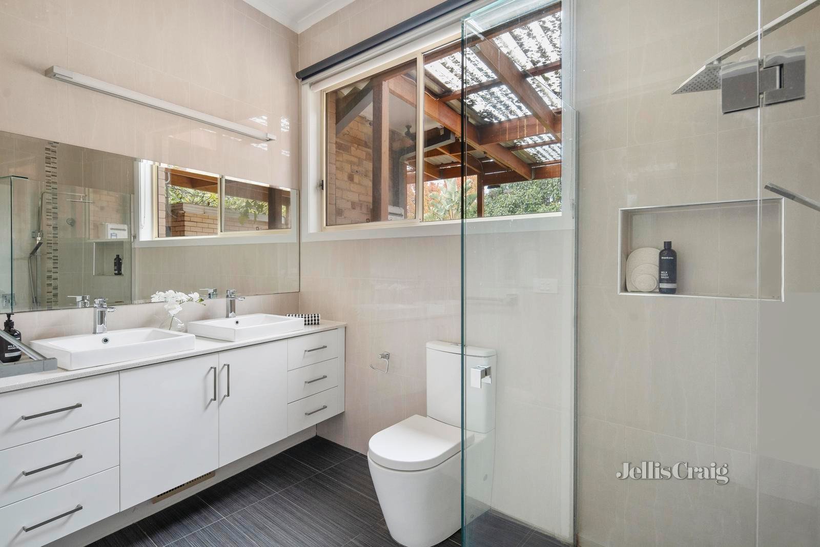 114 Oriel Road, Bellfield image 8