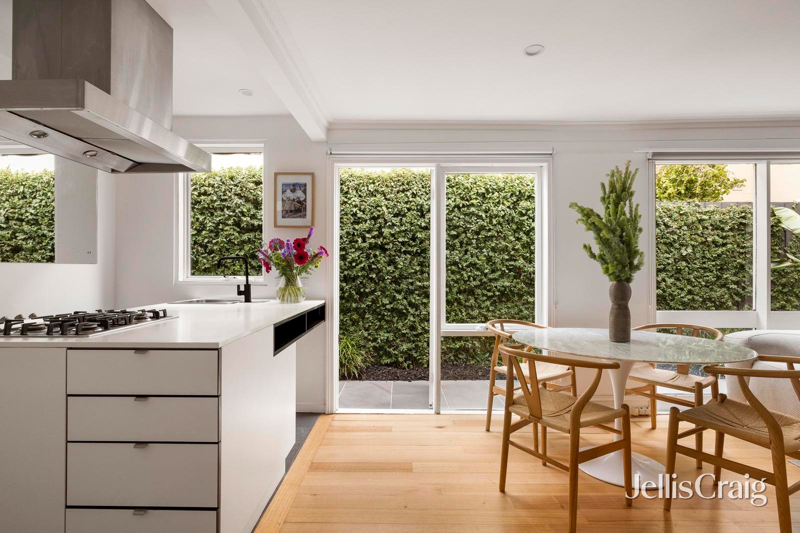 114 Palmerston Crescent, South&nbsp;Melbourne image 6