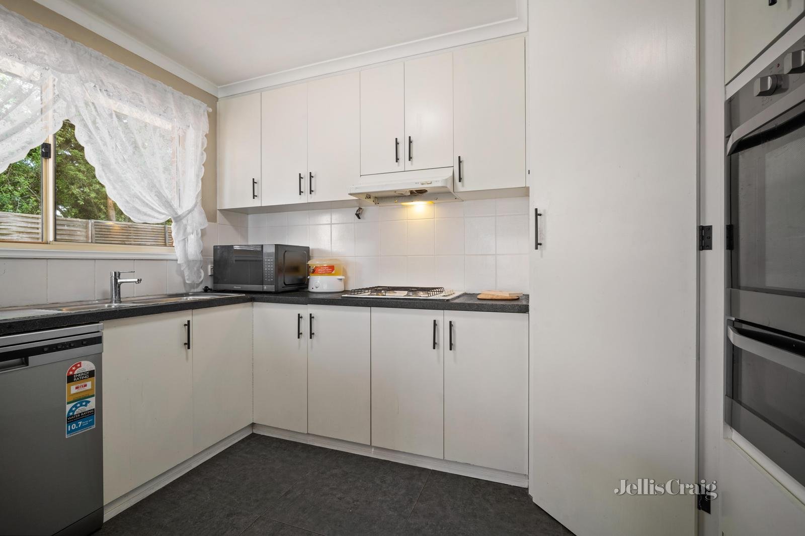 1/14 Park Street, Redan image 5