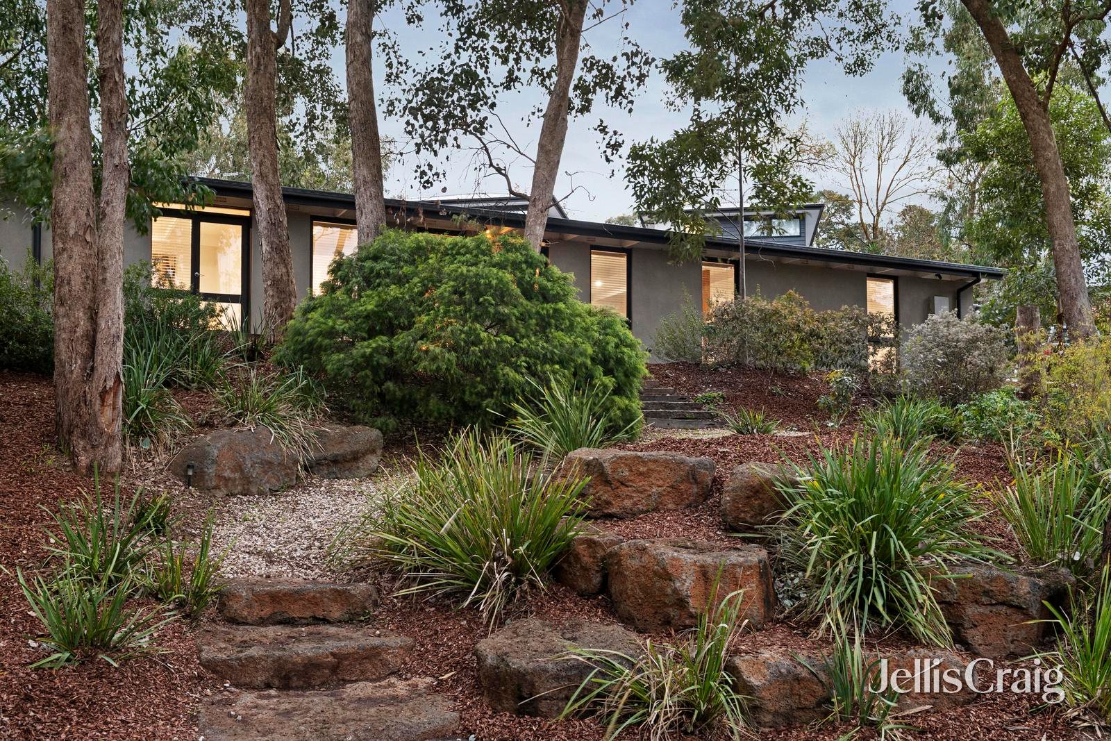 1/14 Research Warrandyte Road, Research image 1