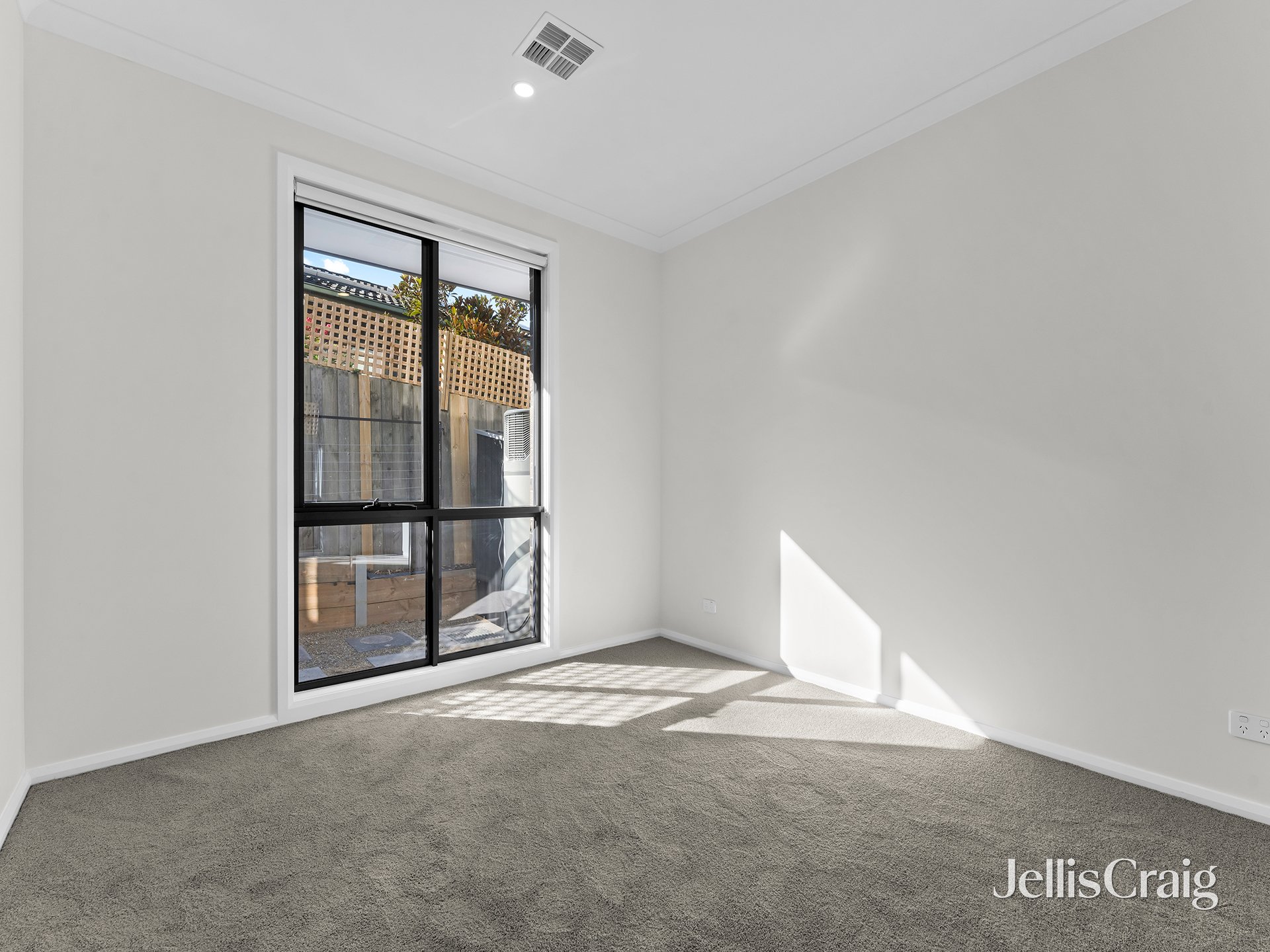 1/14 Sadie Street, Mount&nbsp;Waverley image 7