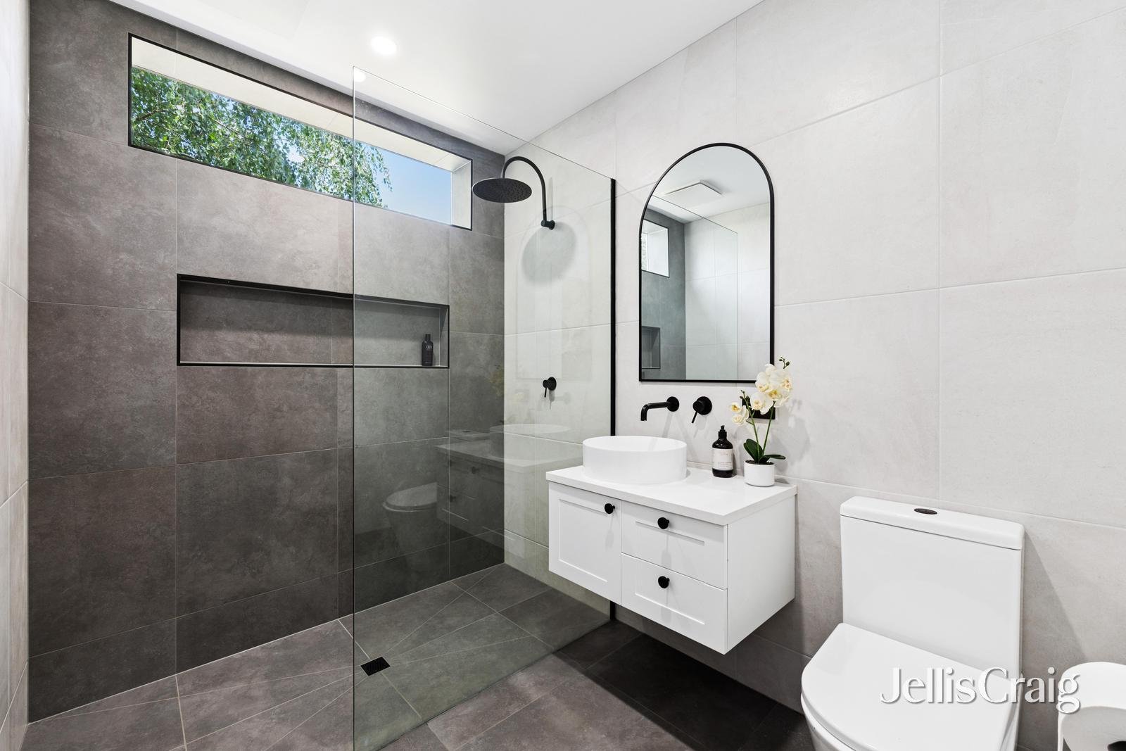 114 Sim Street, Black&nbsp;Hill image 17