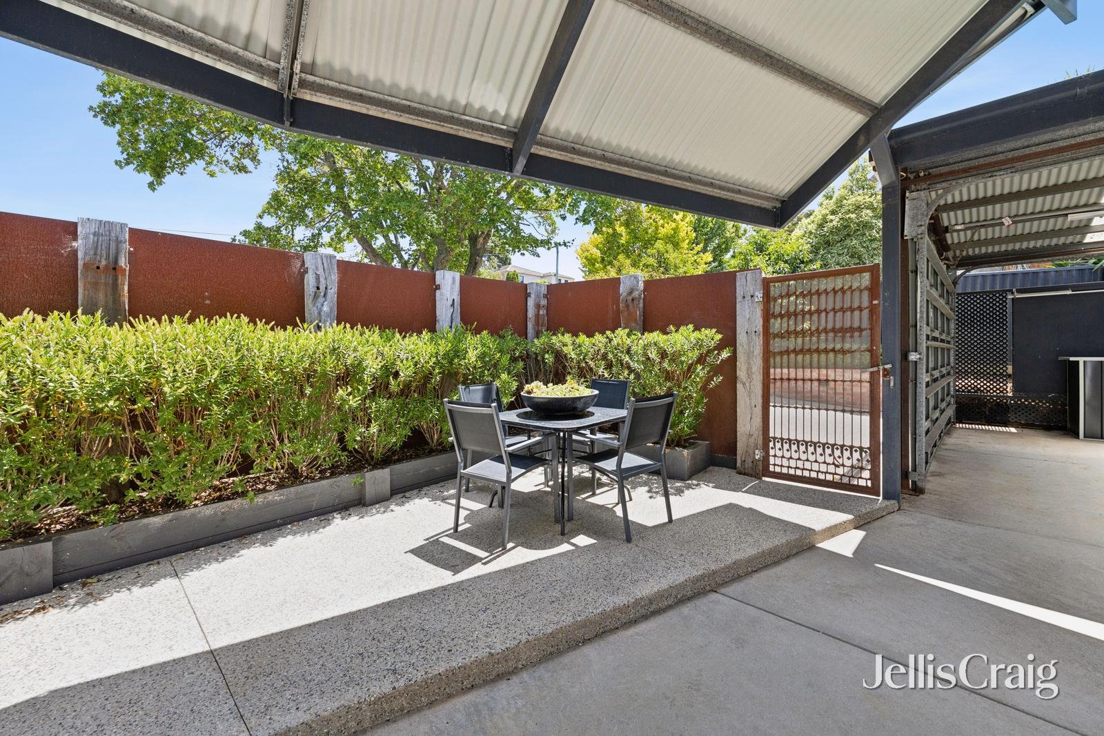 114 Sim Street, Black&nbsp;Hill image 18