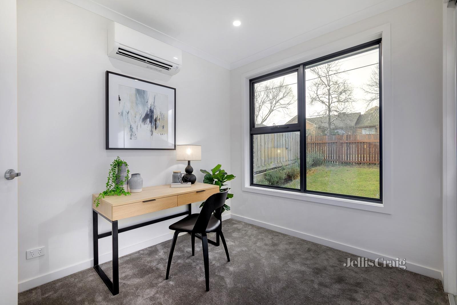 1/14 Stanley Grove, Blackburn image 7