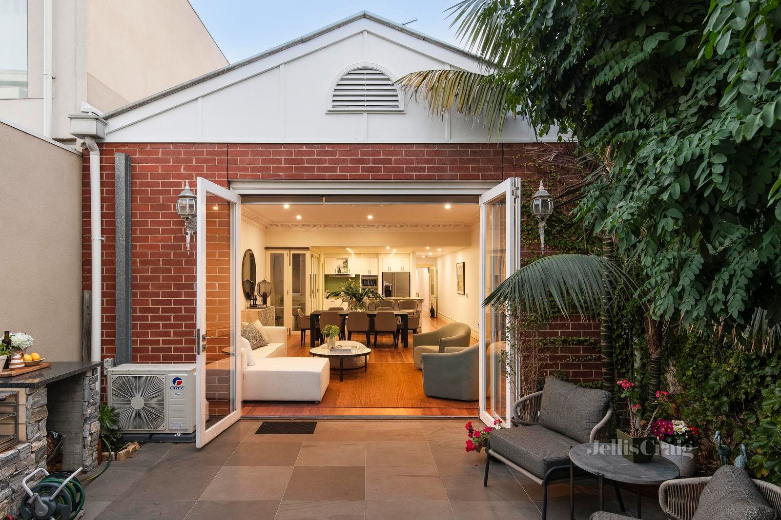 114 Stokes Street, Port Melbourne image 13