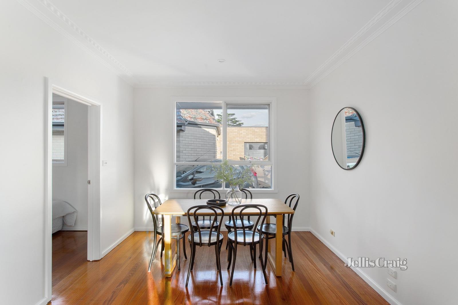 1/14 Talbot Avenue, Bentleigh image 4