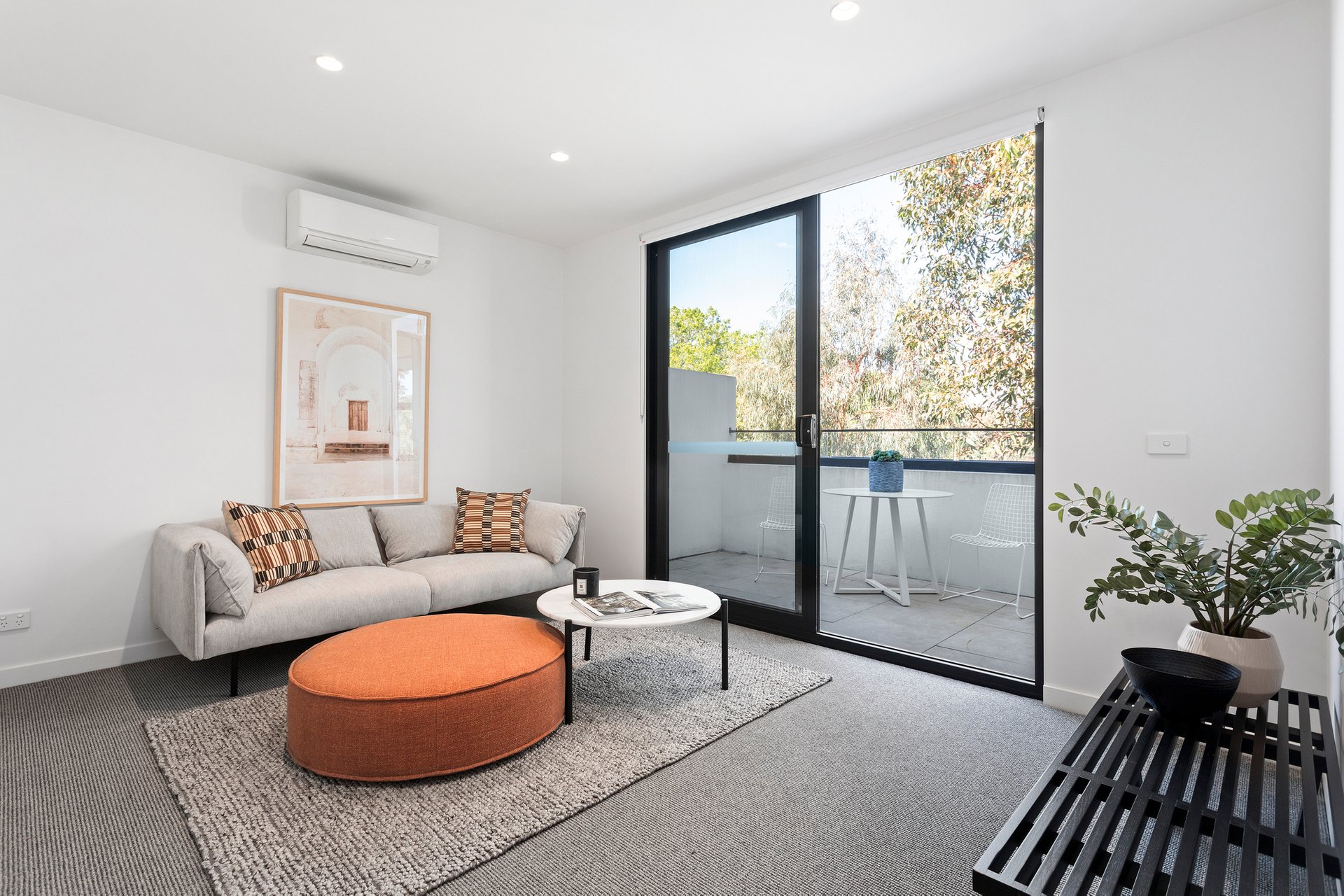 Property Gallery Thumbnail 9