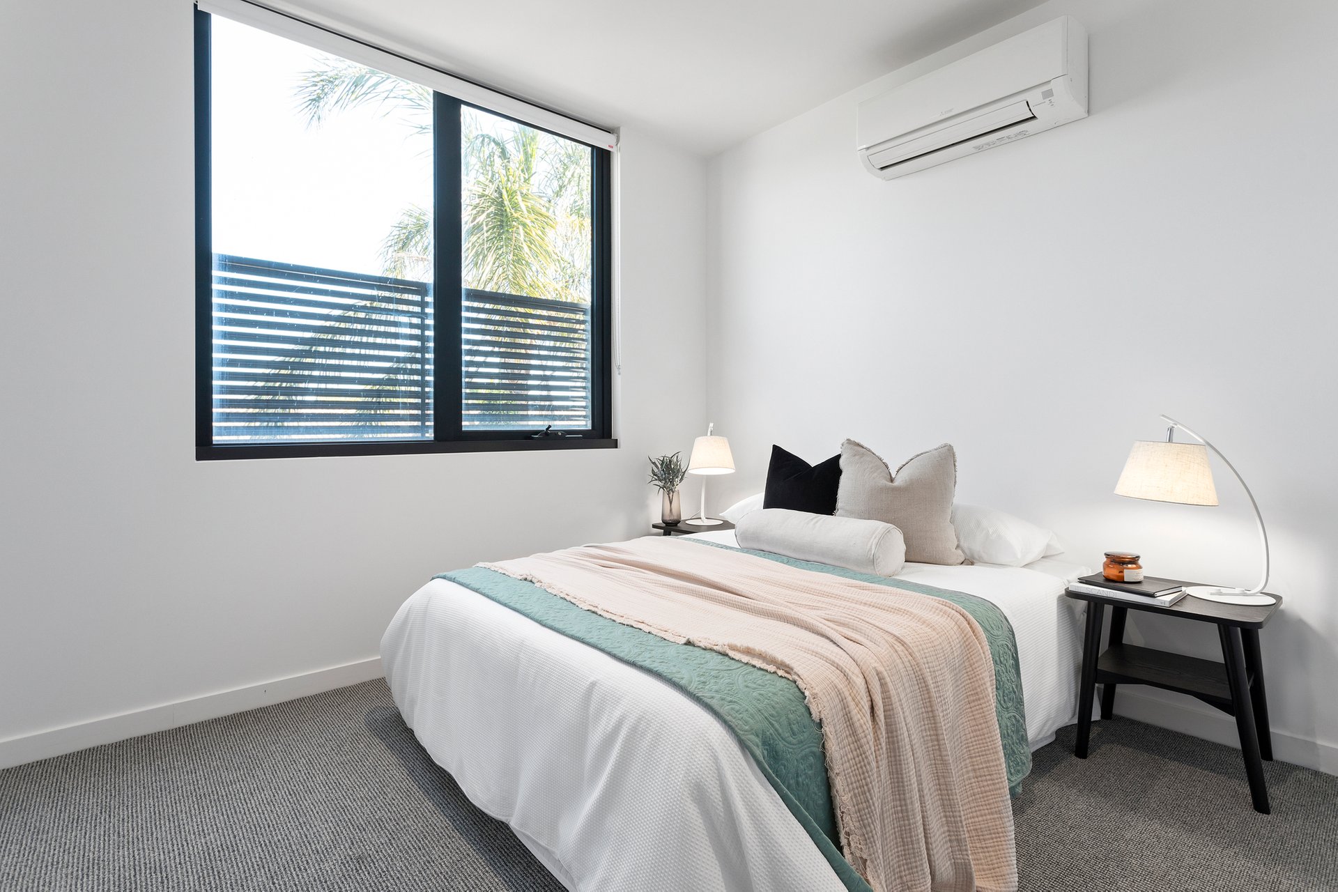 Property Gallery Thumbnail 11