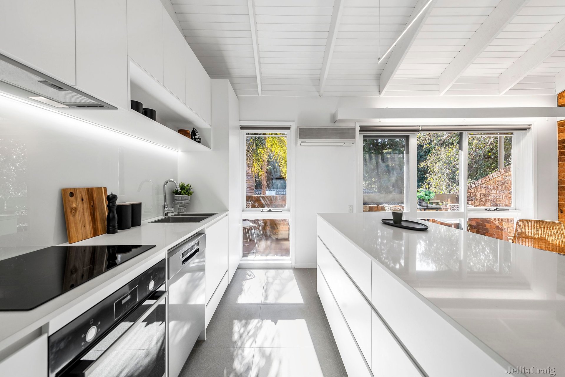 11/406 Cardigan Street, Carlton image 2