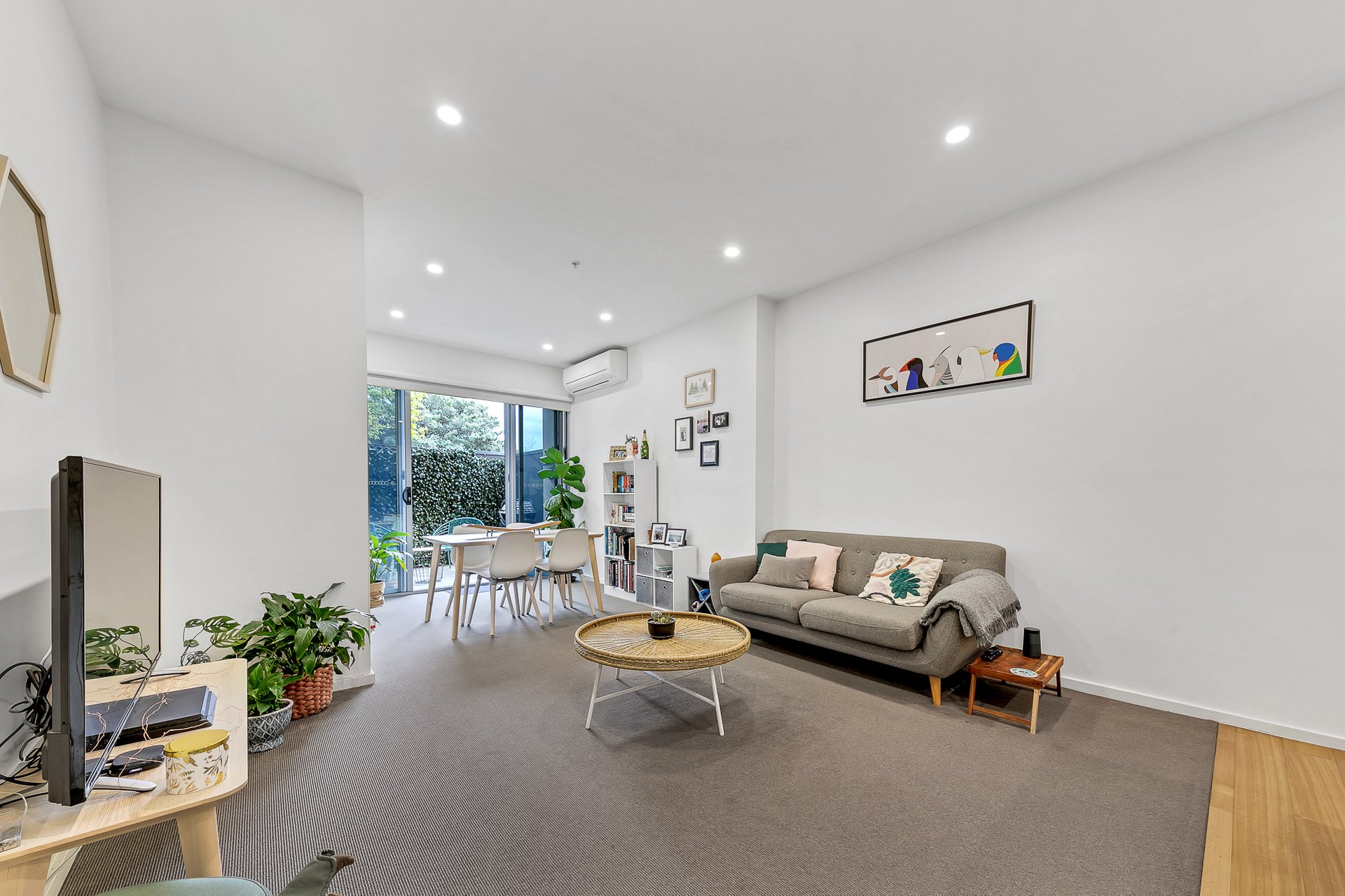 1/141 Yarra Street, Geelong image 5