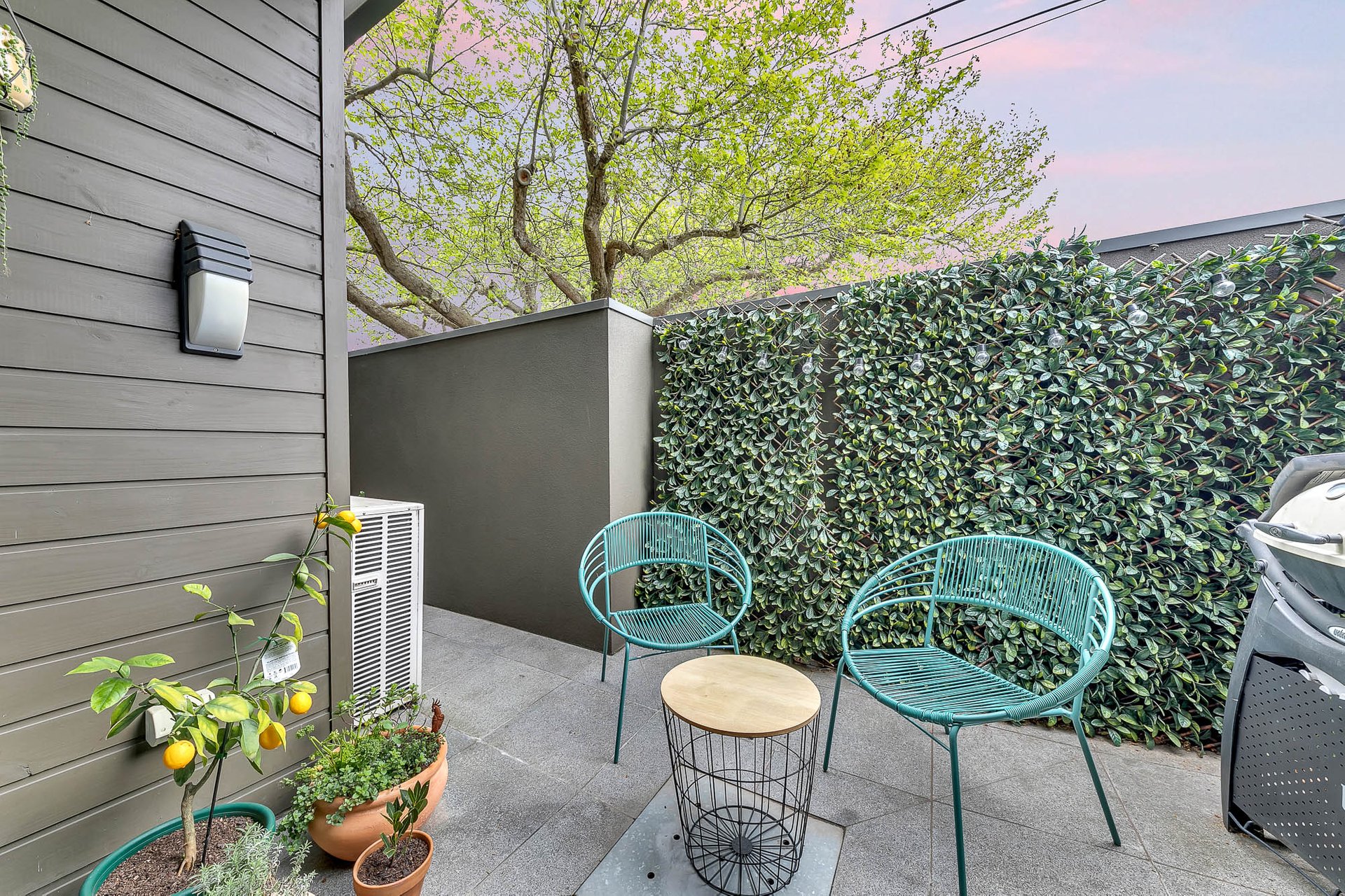 1/141 Yarra Street, Geelong image 10