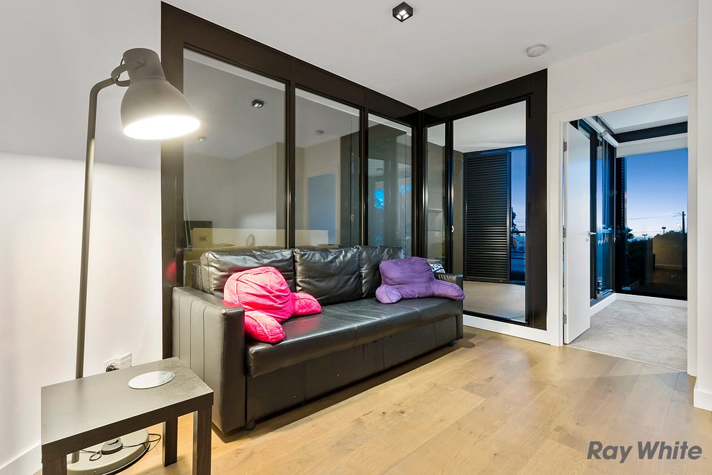 114/101 Tram Road, Doncaster image 3