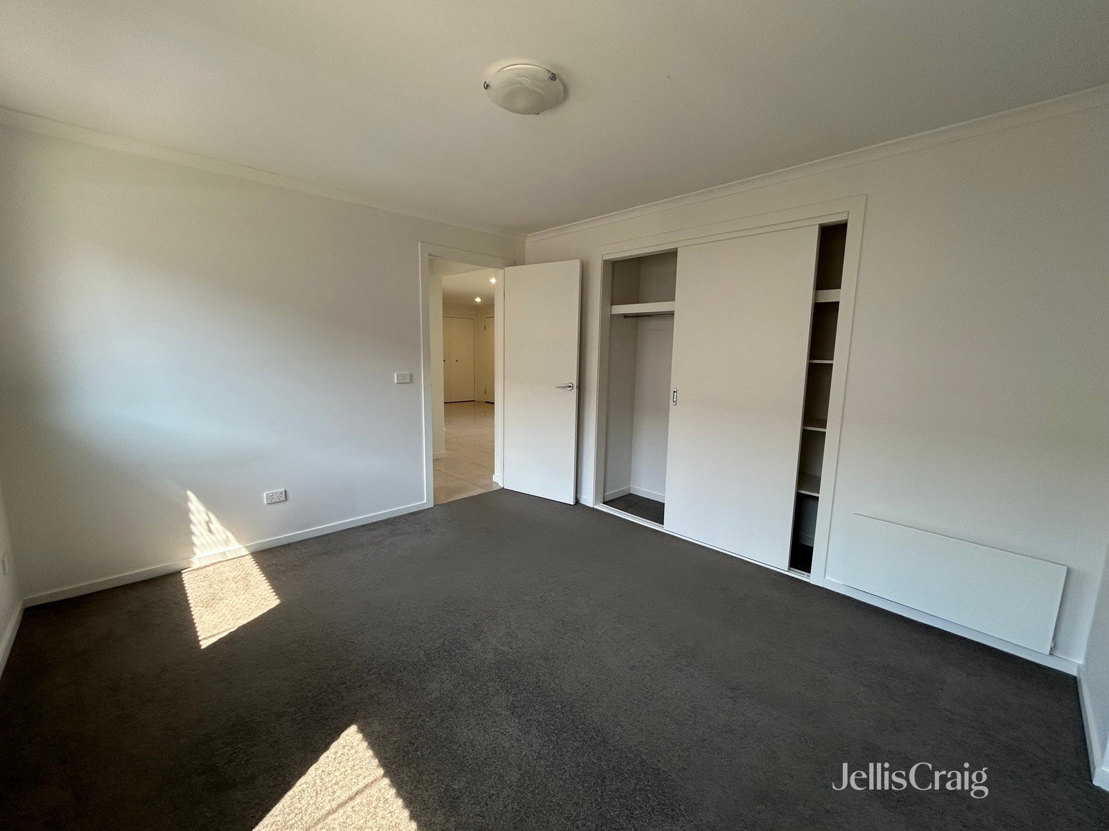 11/42-44 Clarendon Street, Thornbury image 5