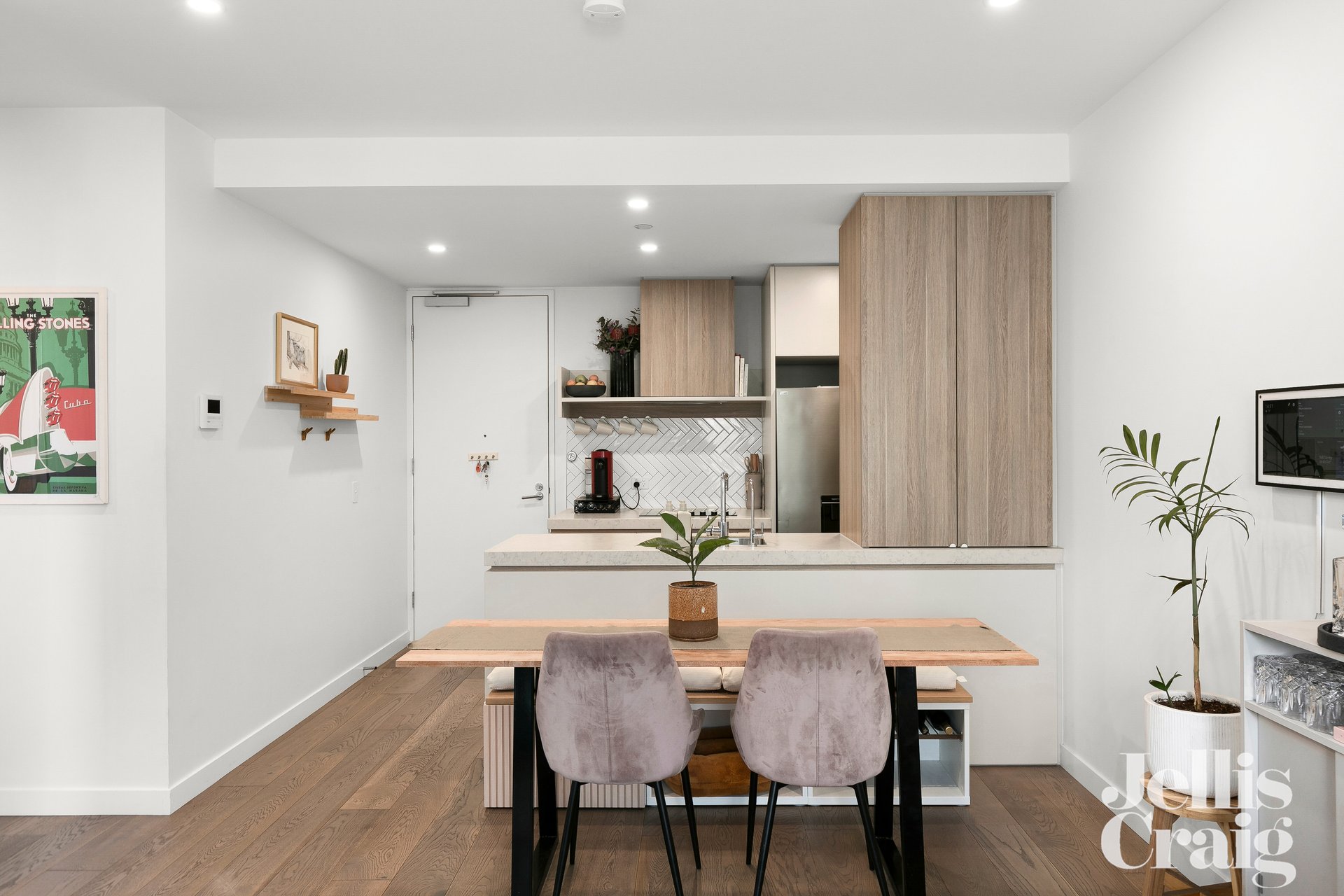 114/294 Keilor Road, Essendon North image 2