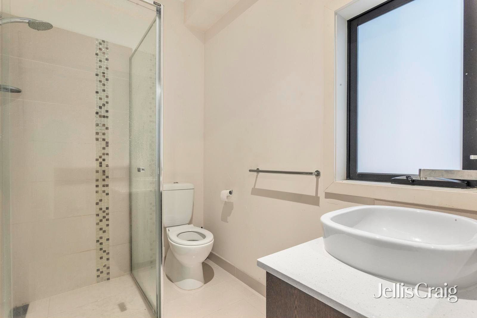 1/143 Power Avenue, Chadstone image 8