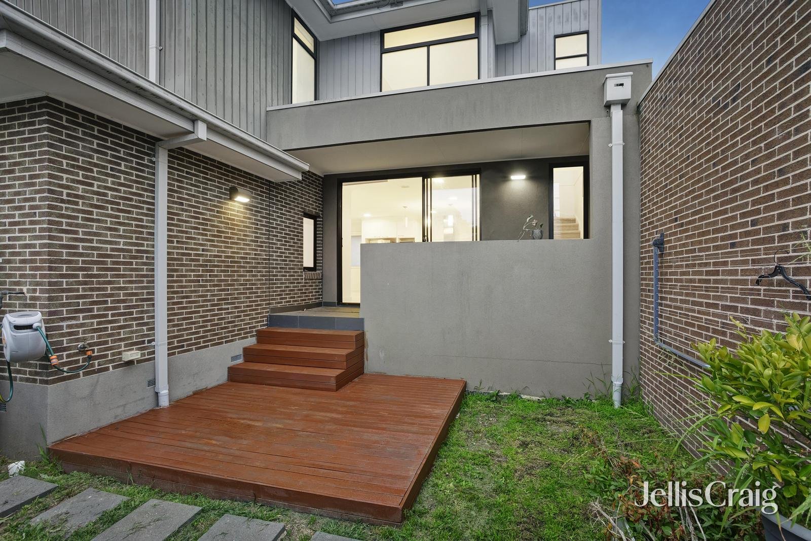 1/143 Power Avenue, Chadstone image 12