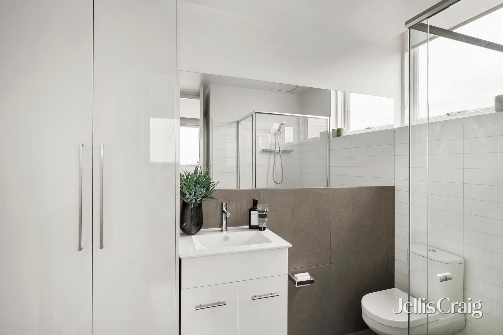 11/44-46 James Street, Northcote image 12