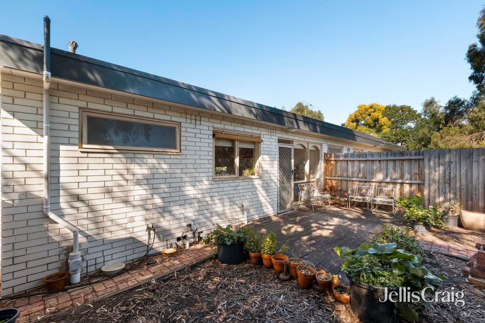 1/144 Perry Street, Fairfield image 2