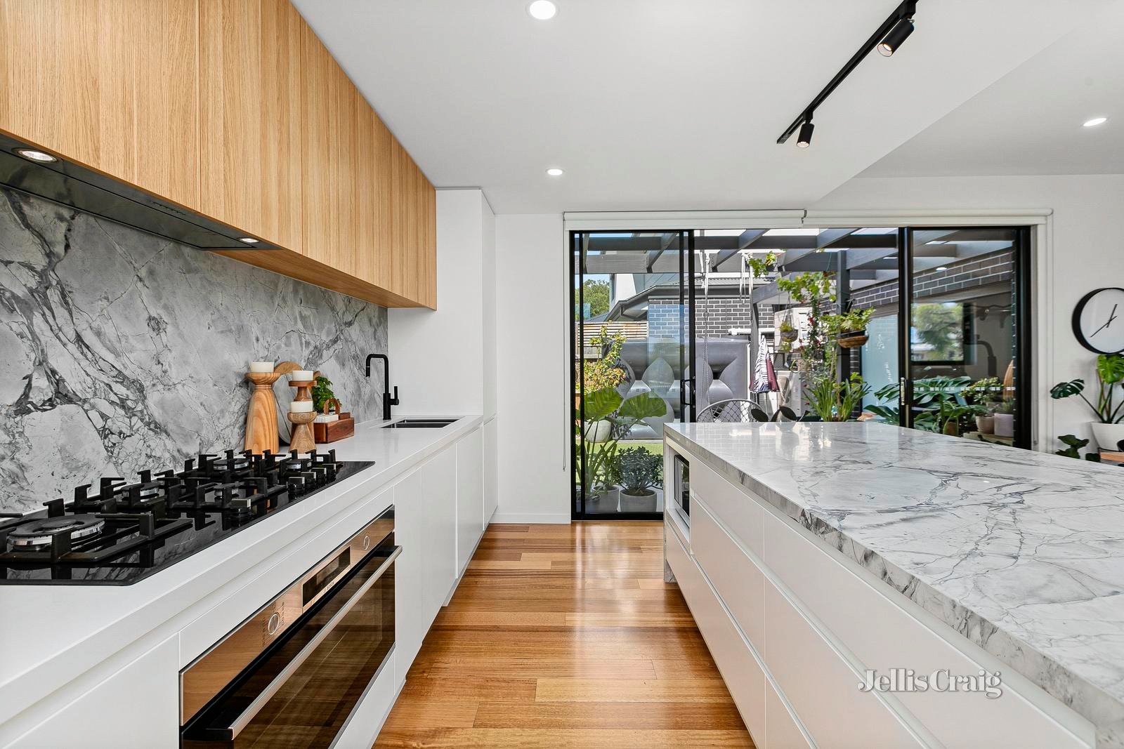 1/145 Blackshaws Road, Newport image 6