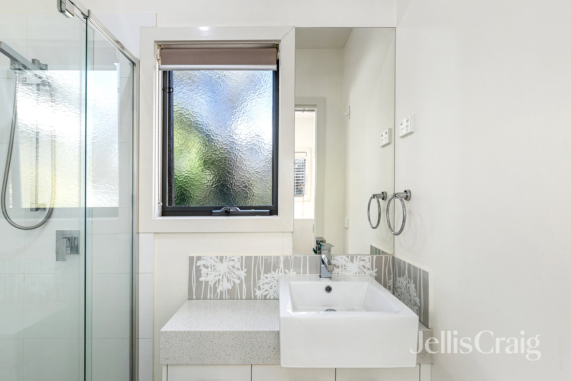 1/145 Sherbourne Road, Montmorency image 9