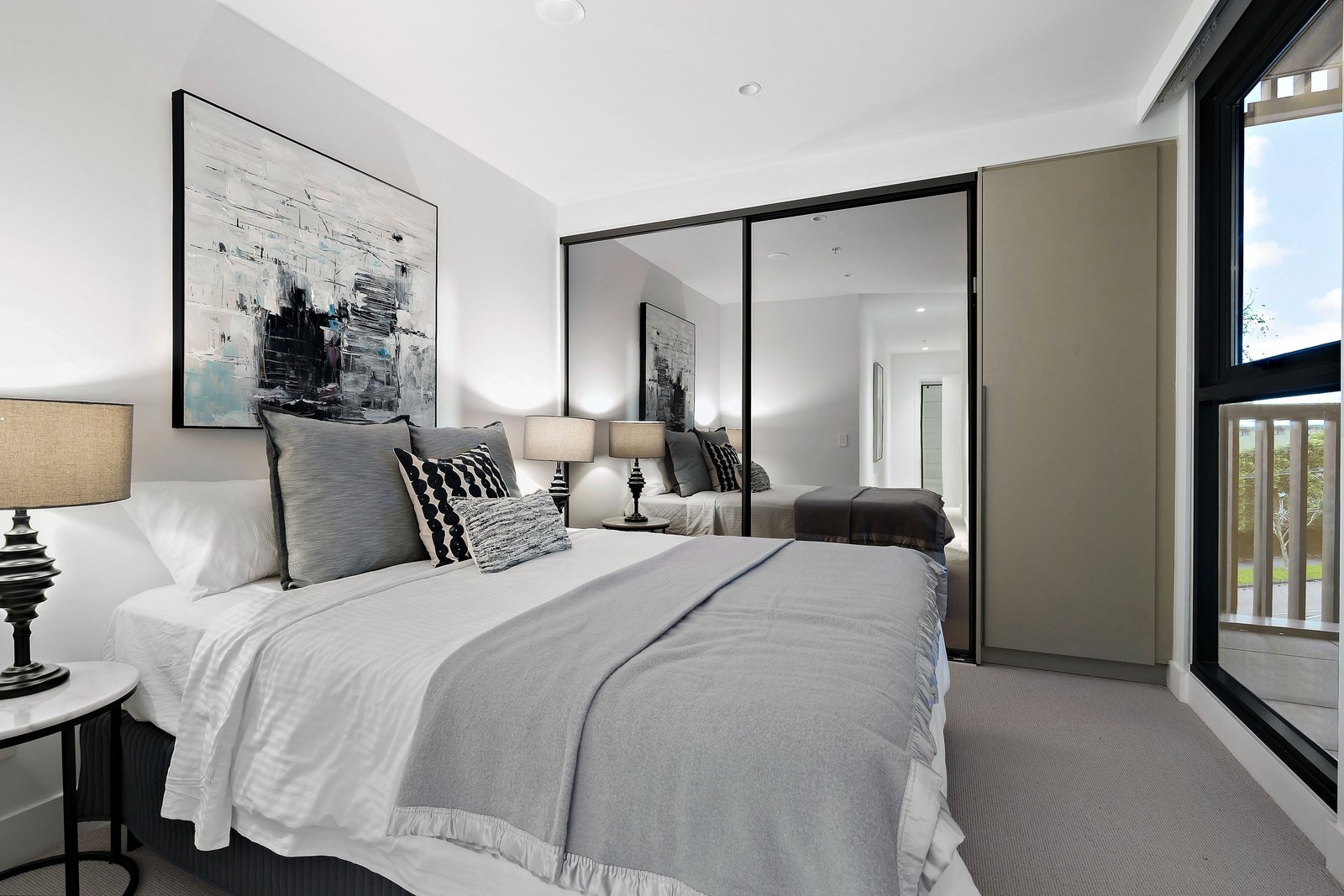 Property Gallery Thumbnail 5
