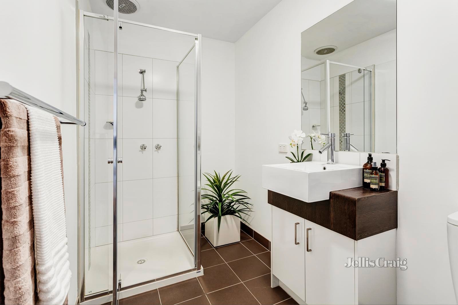 11/455 High Street, Northcote image 6
