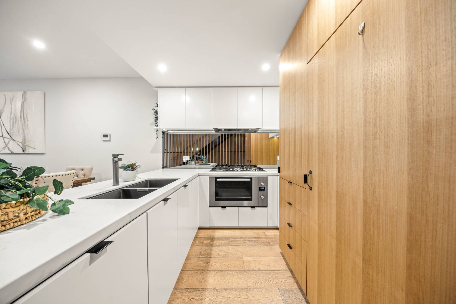 Property Gallery Thumbnail 4