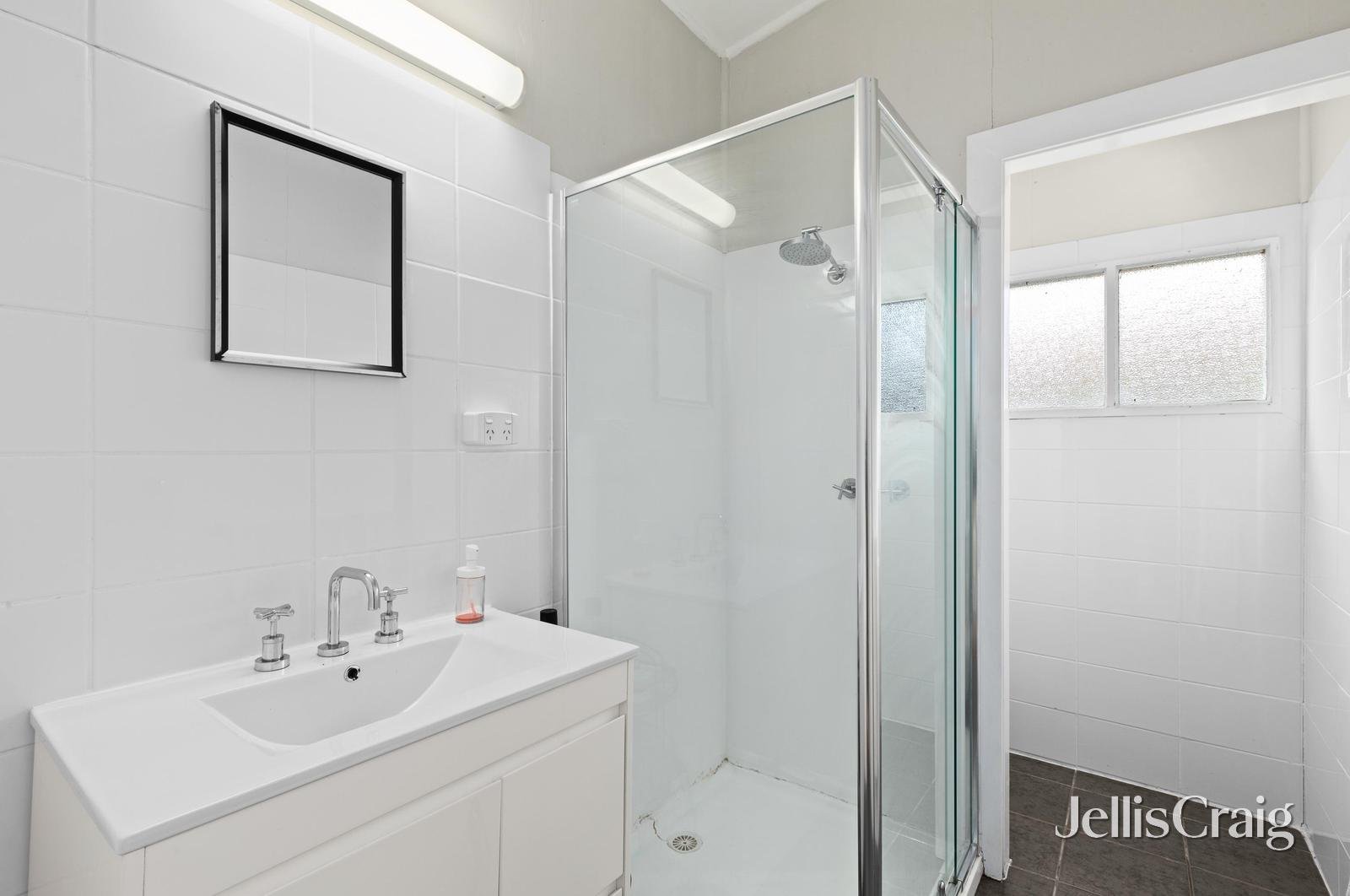 1147 Eyre Street, Newington image 8